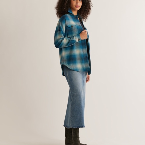 Pendleton Teal and White Plaid Shirt Jacket Shacket - Picture 5 of 10